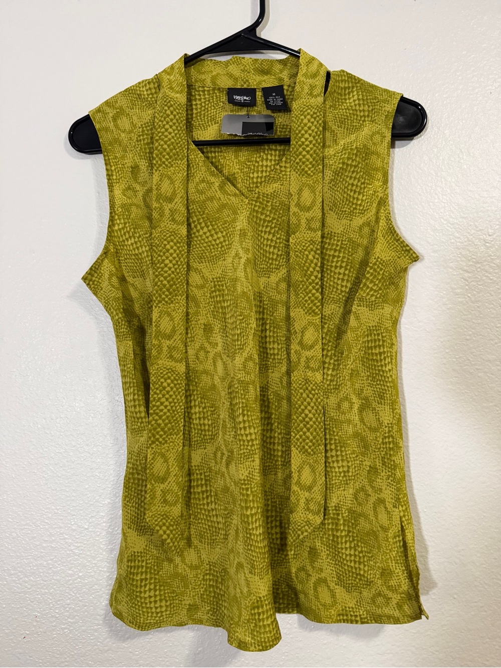 Massimo Sleeveless Tie-Neck Tank in Chartreuse Snake Print
